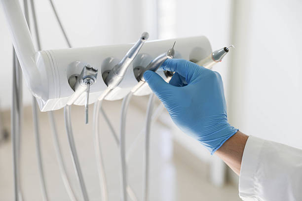 Professional Teeth Cleaning And Checkup technician working in Four Corners, OR